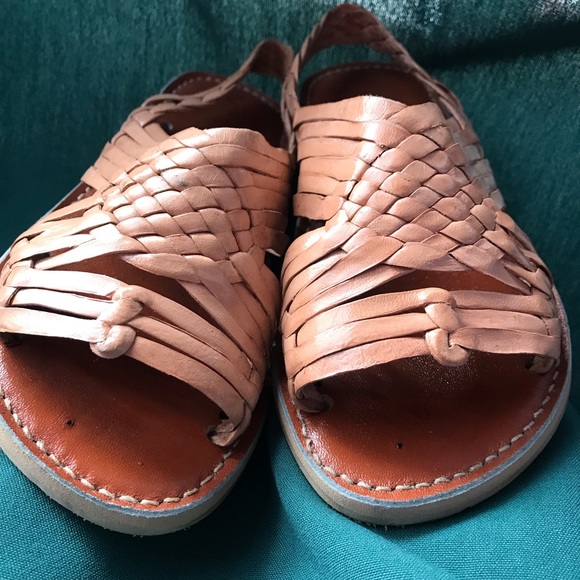 Women’s huaraches/sandals - Picture 5 of 7